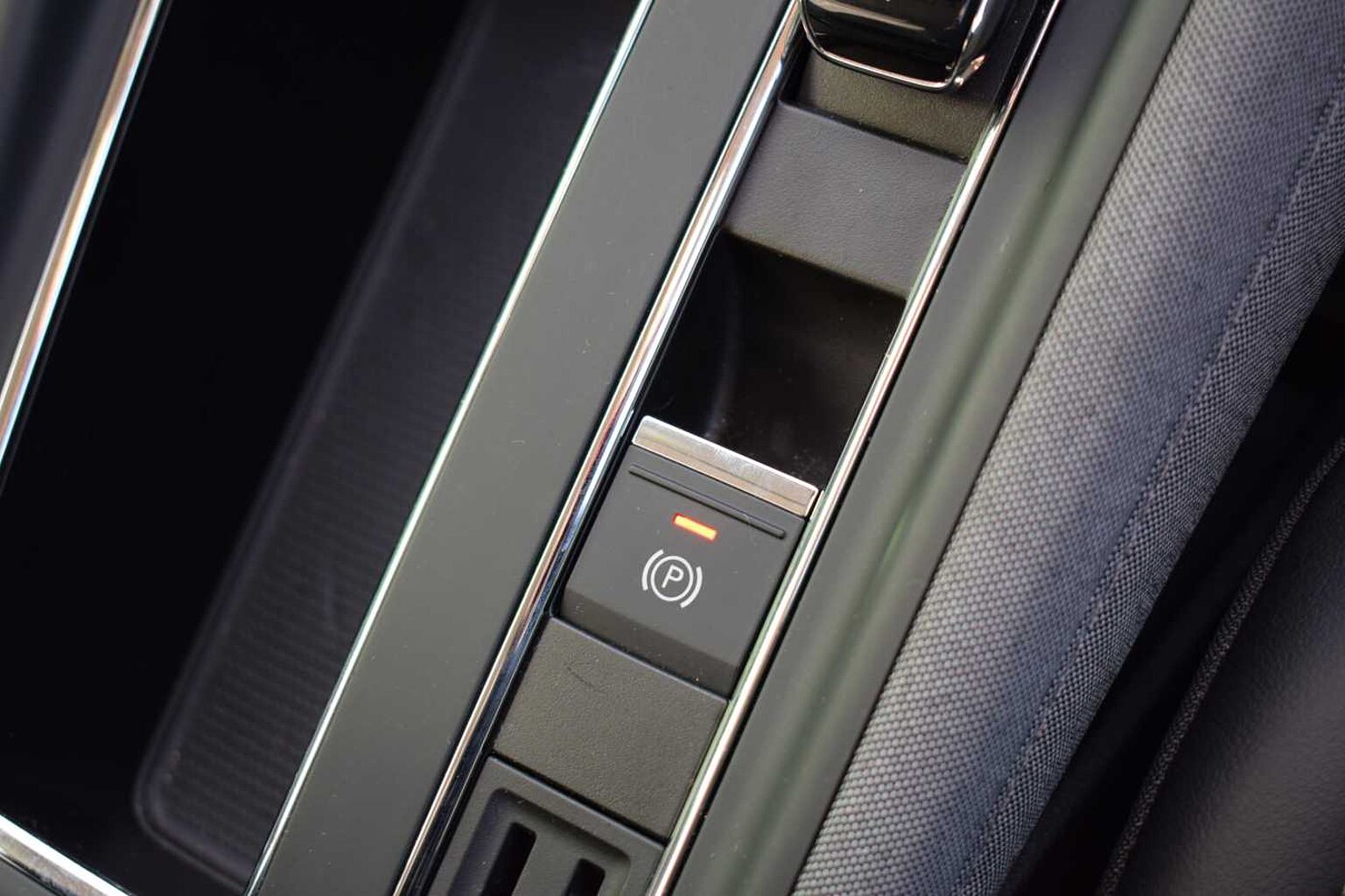 SKODA Enyaq Estate 210kW 85 82kWh 5dr Auto
