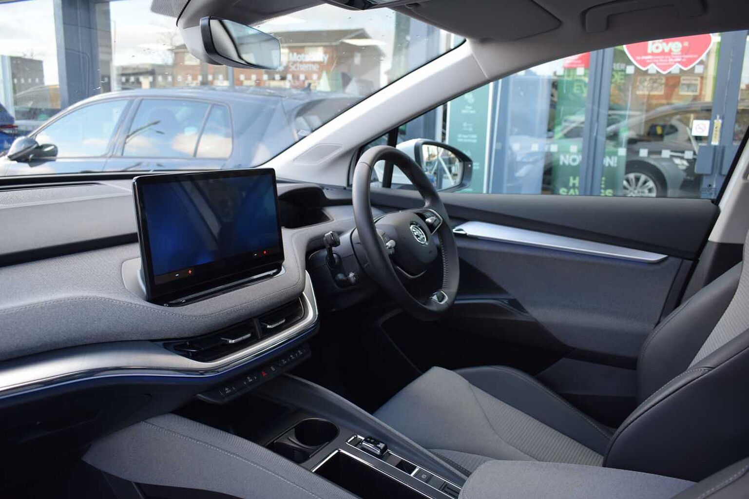 SKODA Enyaq Estate 210kW 85 82kWh 5dr Auto