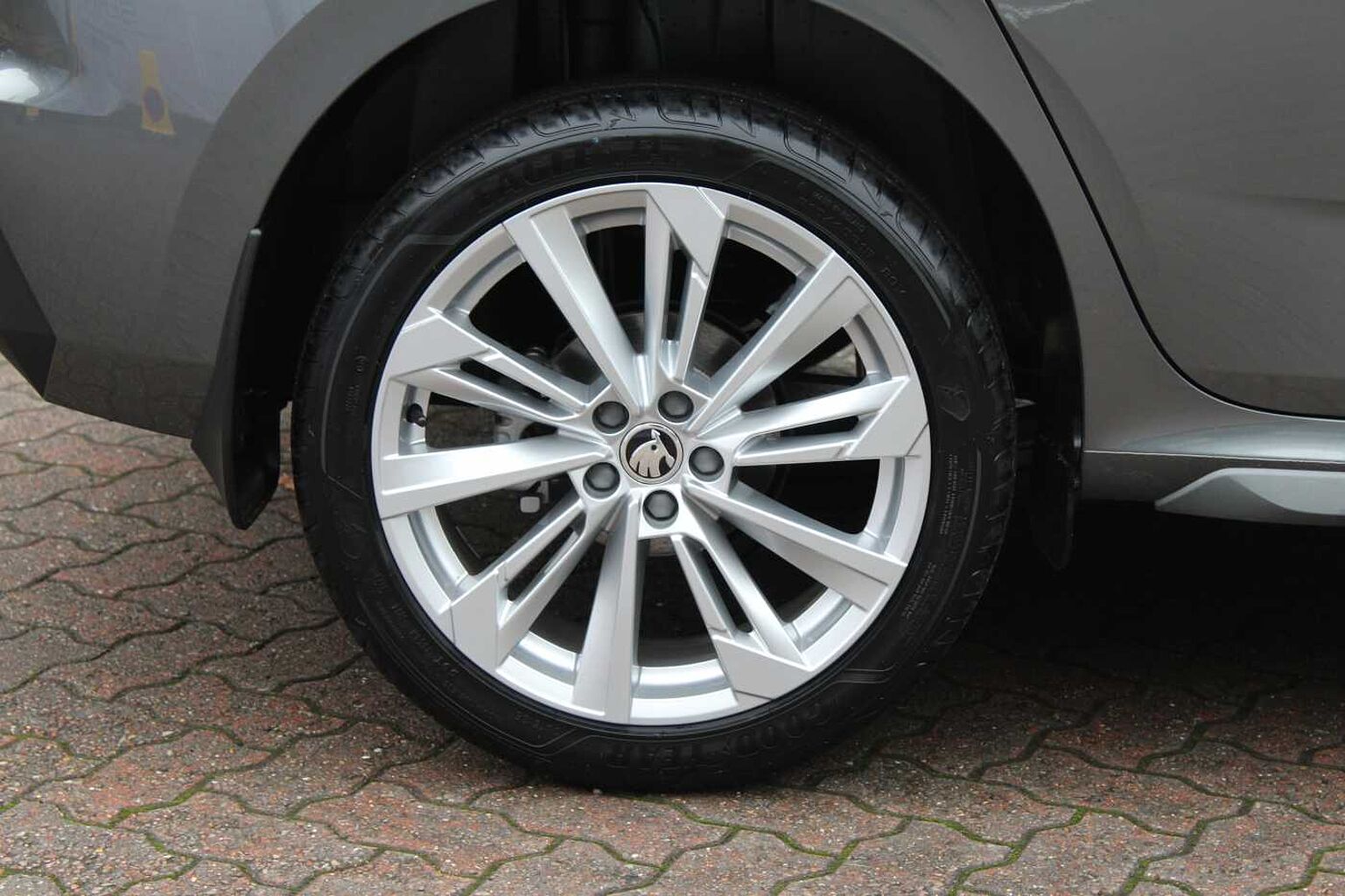 SKODA Kamiq 1.0 TSI SE L 5dr DSG