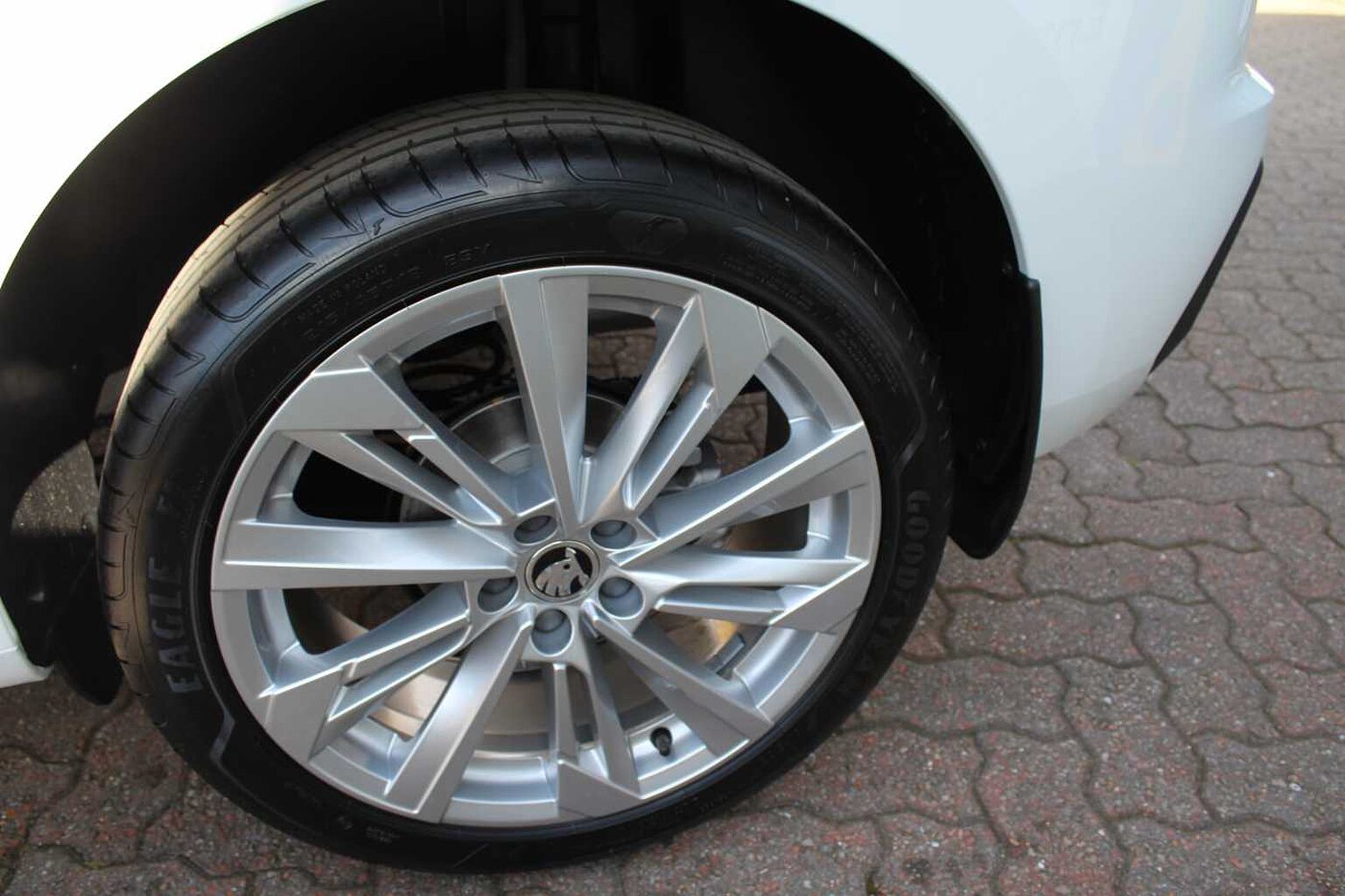 SKODA Kamiq Hatchback 1.0 TSI SE L 5dr DSG