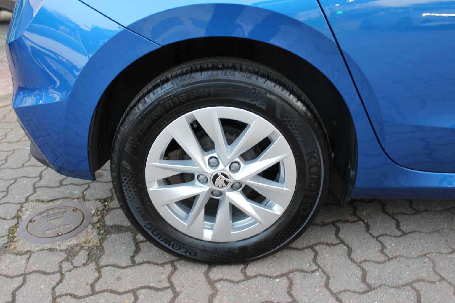 SKODA Fabia 1.0 MPI (80ps) SE Comfort 5-Dr Hatchback
