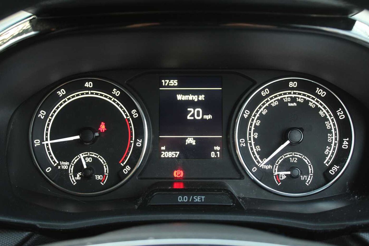 SKODA Fabia 1.0 MPI (80ps) SE Comfort 5-Dr Hatchback